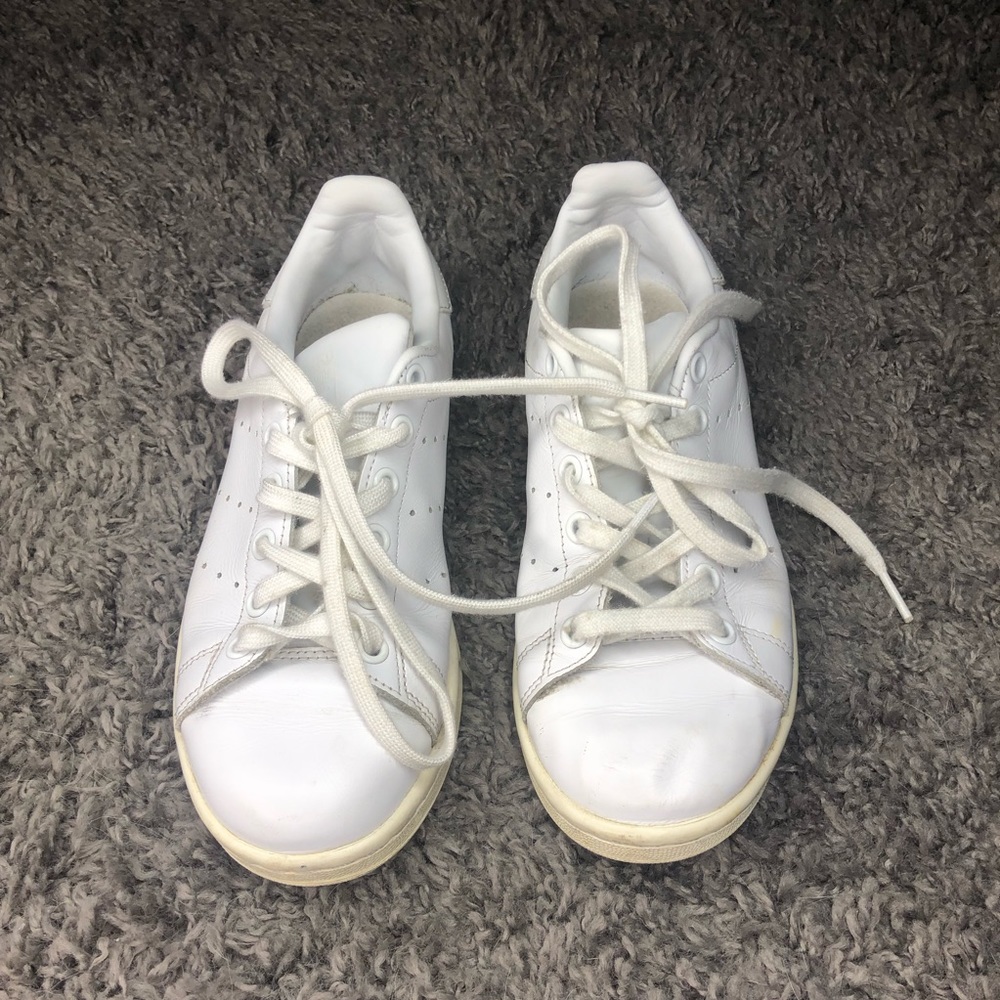 STAN SMITHS ALL WHITE